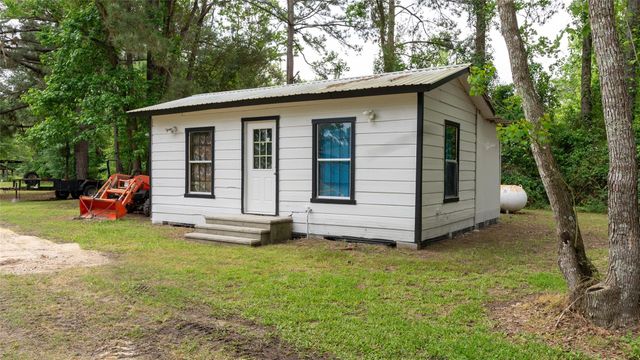 4204 Fm 2518 Road, Cleveland, TX 77327