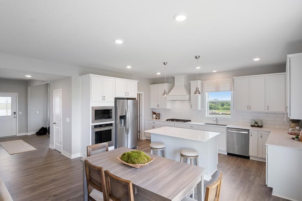 1824 Rainier Drive, Shakopee, MN 55379 — photo 5