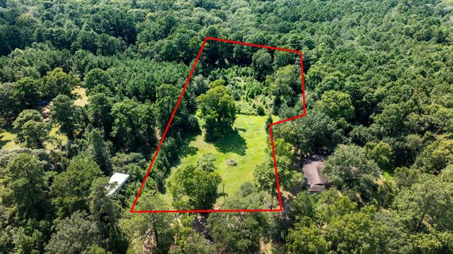 15859 Shatterway Lane, Willis, TX 77318