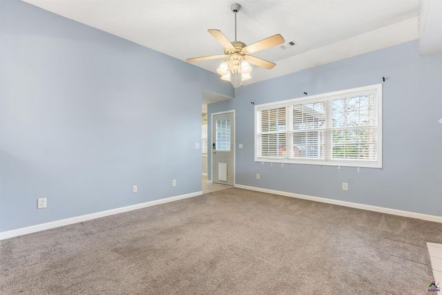 105 Eagles Ridge Court, Perry, GA 31063