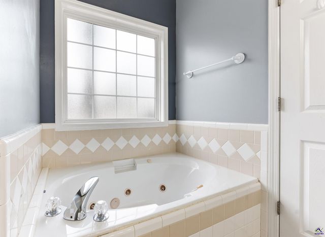 105 Eagles Ridge Court, Perry, GA 31063