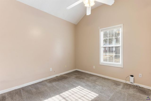 105 Eagles Ridge Court, Perry, GA 31063