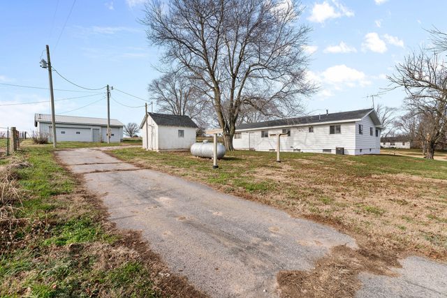 12024 State Highway M, Billings, MO 65610