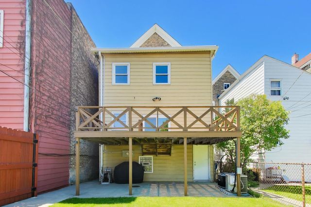 3427 S Emerald Avenue 1, Chicago, IL 60616