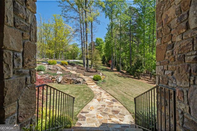 16200 Henderson Road, Milton, GA 30004
