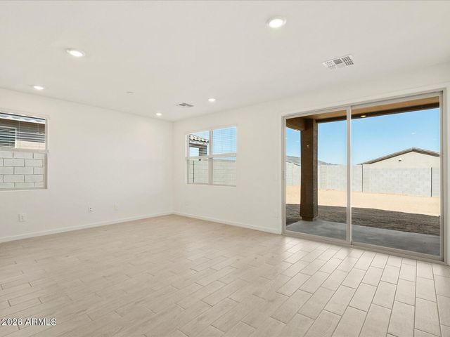 4458 W HUNTER Trail, San Tan Valley, AZ 85144