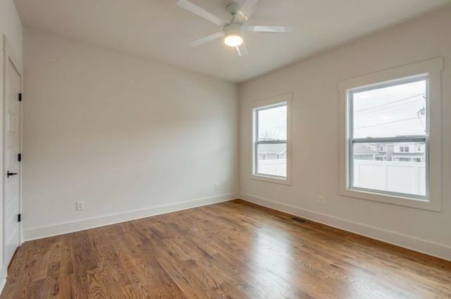 2215B 24th Ave, N, Nashville, TN 37208