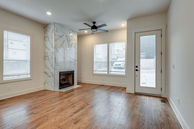 2215B 24th Ave, N, Nashville, TN 37208