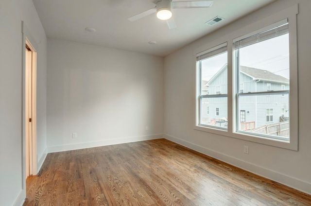 2215B 24th Ave, N, Nashville, TN 37208