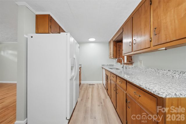 459 Swanson Drive SW, Lenoir, NC 28645