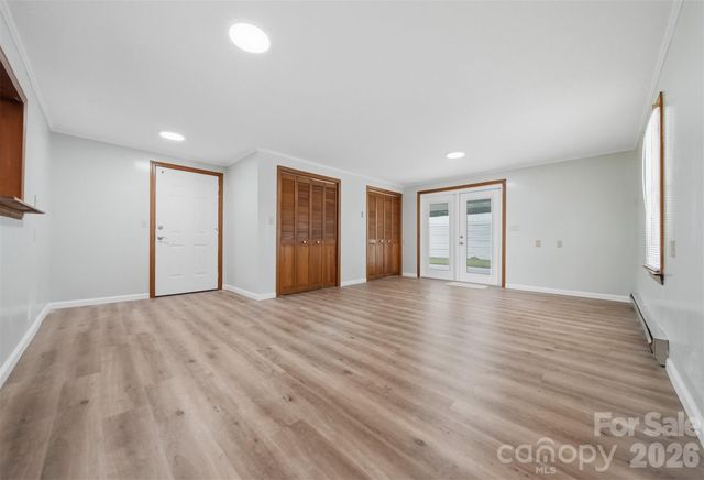 459 Swanson Drive SW, Lenoir, NC 28645
