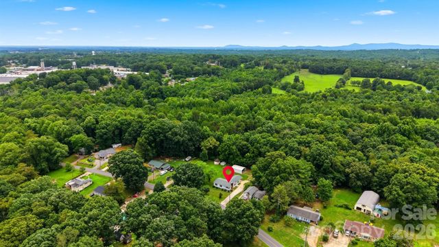 459 Swanson Drive SW, Lenoir, NC 28645