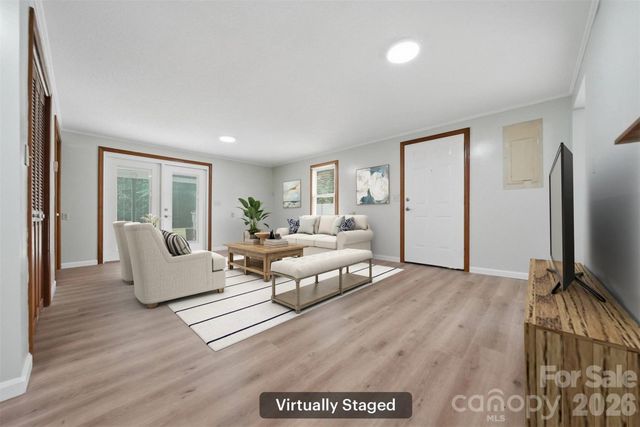 459 Swanson Drive SW, Lenoir, NC 28645