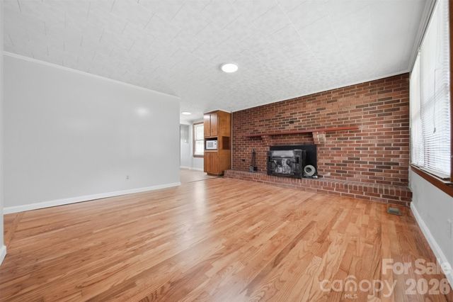 459 Swanson Drive SW, Lenoir, NC 28645