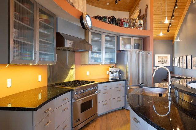 209 Crest Road, Carmel, CA 93923