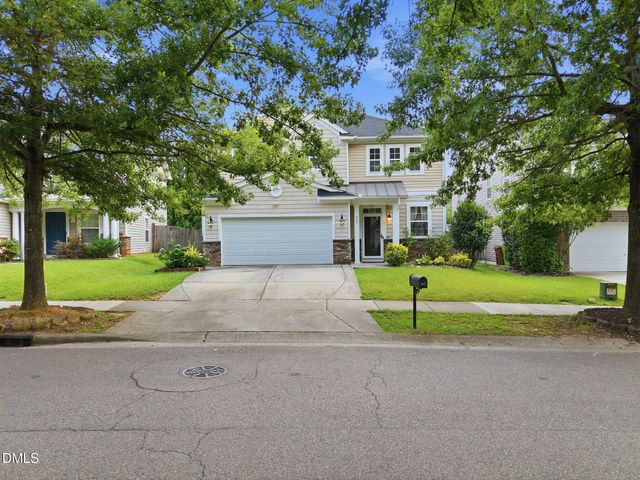 225 Amacord Way, Holly Springs, NC 27540