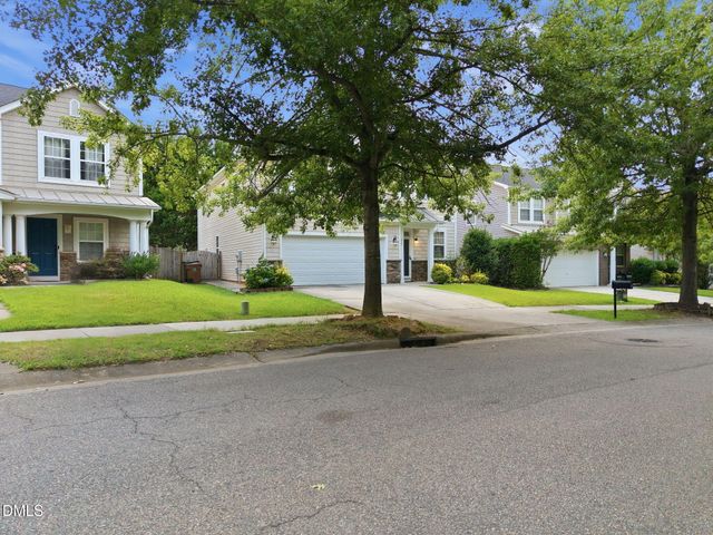 225 Amacord Way, Holly Springs, NC 27540