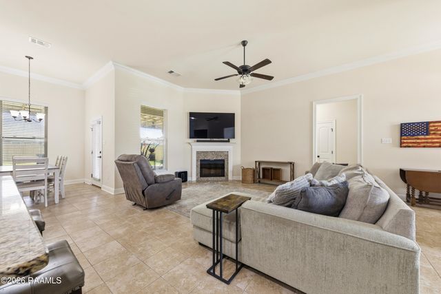 134 Maddox Jude Drive, Maurice, LA 70555