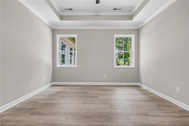 125 City Line Drive, Thomasville, NC 27360