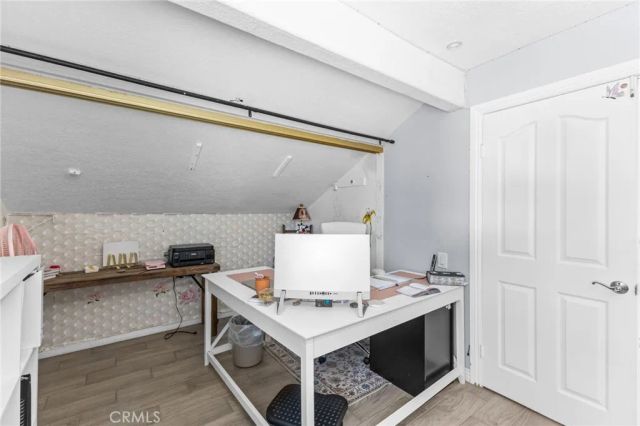 909 Nottingham Drive, Corona, CA 92880