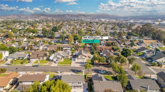 909 Nottingham Drive, Corona, CA 92880