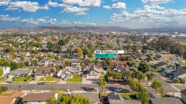 909 Nottingham Drive, Corona, CA 92880