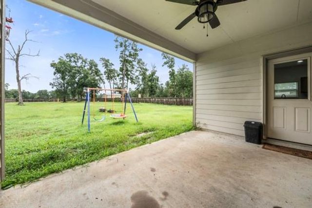 9850 Hunter Springs, Conroe, TX 77306