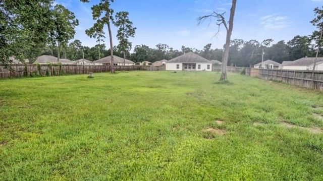 9850 Hunter Springs, Conroe, TX 77306