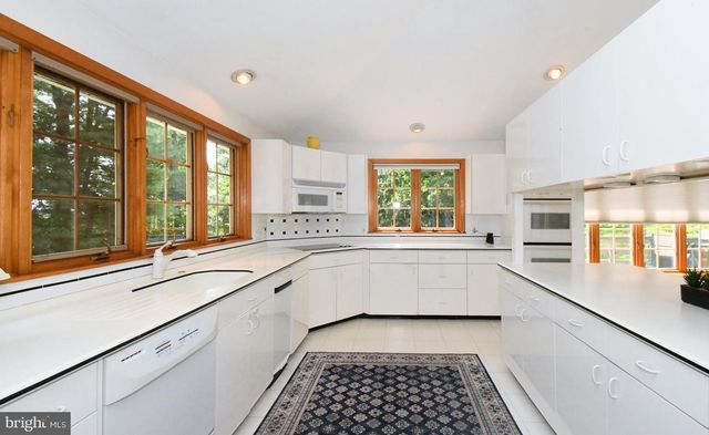 650 GABRIEL CT, Pottstown, PA 19464