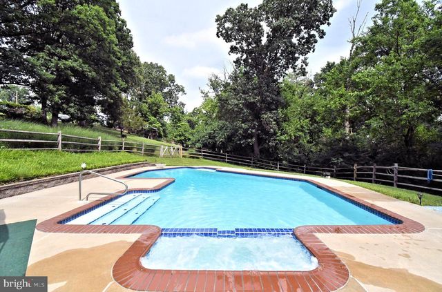 650 GABRIEL CT, Pottstown, PA 19464