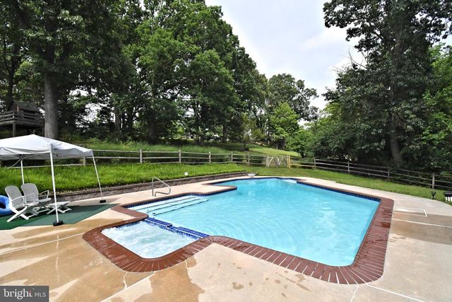 650 GABRIEL CT, Pottstown, PA 19464