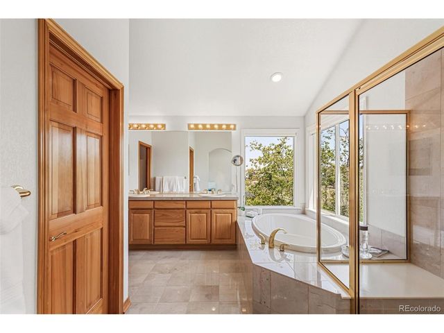 9178 S Cedar Hill Way, Lone Tree, CO 80124