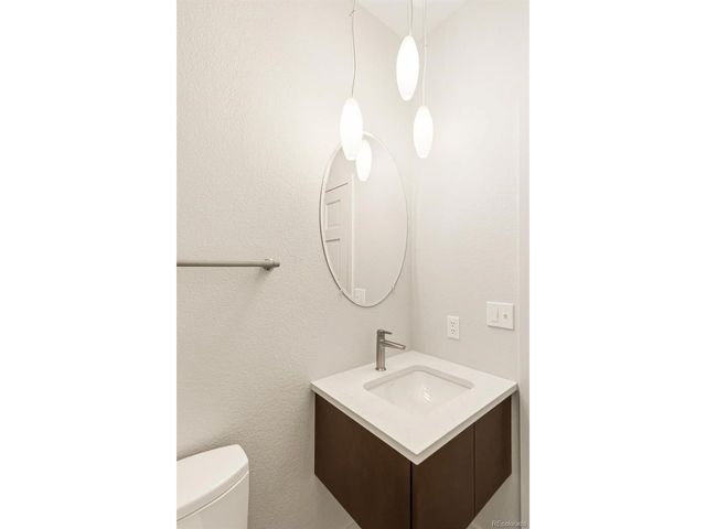 9178 S Cedar Hill Way, Lone Tree, CO 80124