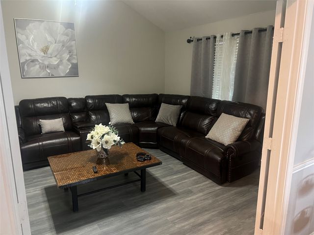 13507 Baldcypress Drive, Dallas, TX 75253