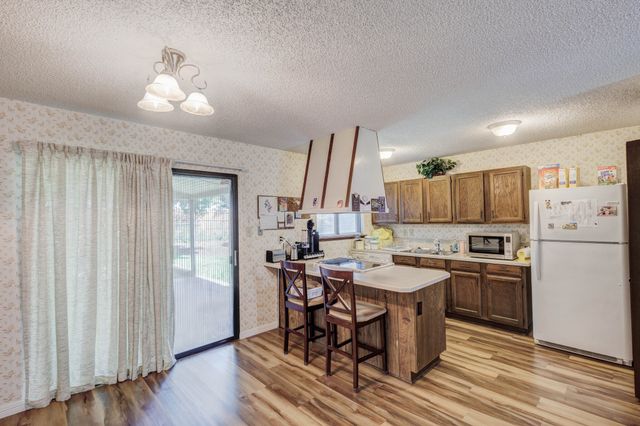 7813 Val Verde Drive, Fort Worth, TX 76133