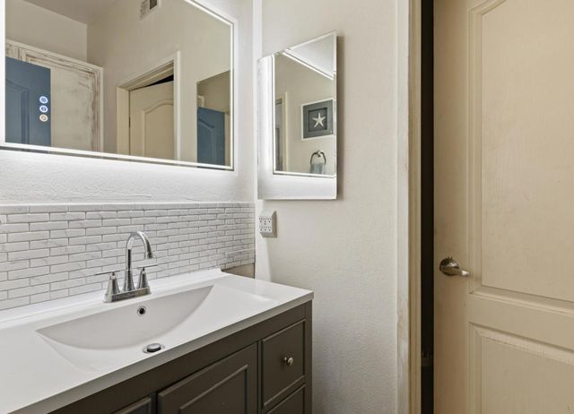 77710 Westbrook Court, Palm Desert, CA 92211