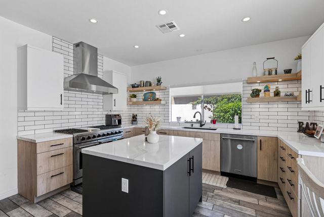 77710 Westbrook Court, Palm Desert, CA 92211