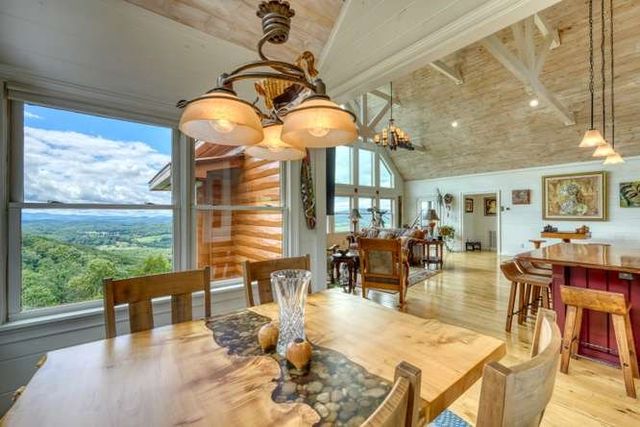 628 Madison Lane, Brasstown, NC 28902