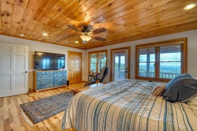 628 Madison Lane, Brasstown, NC 28902