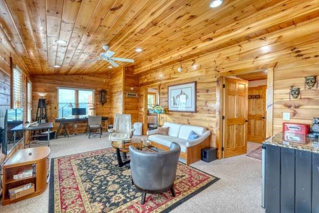 628 Madison Lane, Brasstown, NC 28902