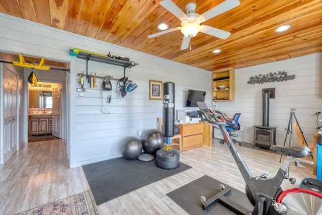 628 Madison Lane, Brasstown, NC 28902
