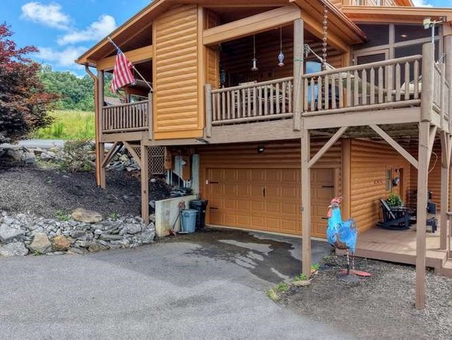 628 Madison Lane, Brasstown, NC 28902