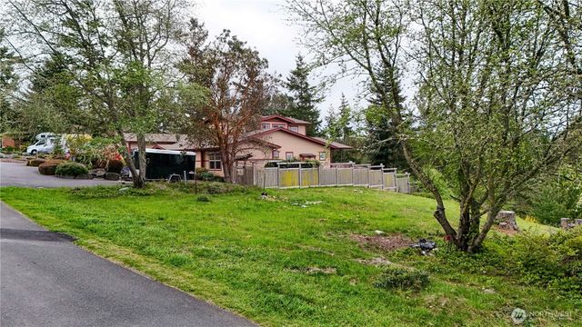 188 S Rhododendron Dr., Port Townsend, WA 98368