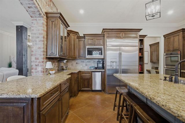 829 Inwood Forest Boulevard, Sulphur, LA 70665