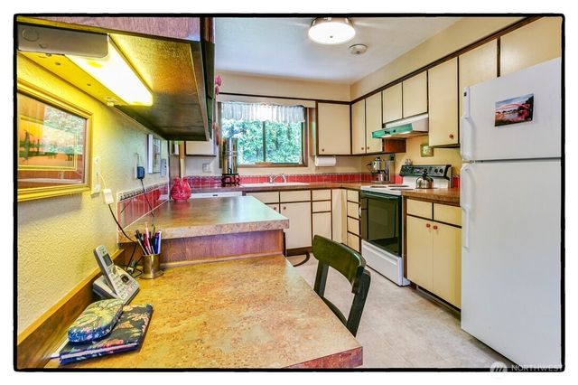 433 Klickitat, La Conner, WA 98257