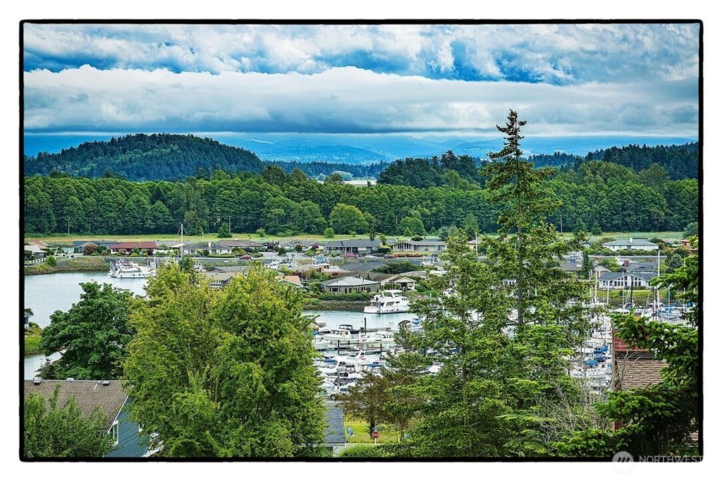 433 Klickitat, La Conner, WA 98257