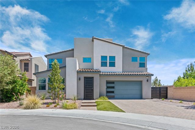 8320 Carabiner Court, Las Vegas, NV 89166