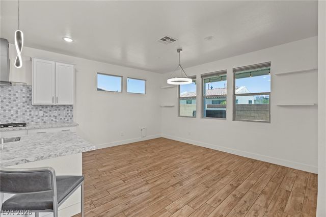 8320 Carabiner Court, Las Vegas, NV 89166