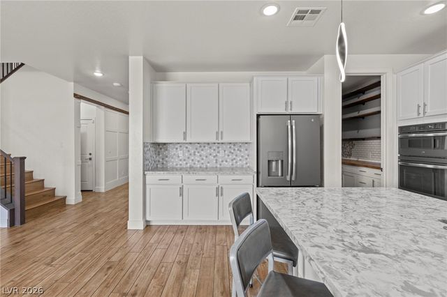 8320 Carabiner Court, Las Vegas, NV 89166