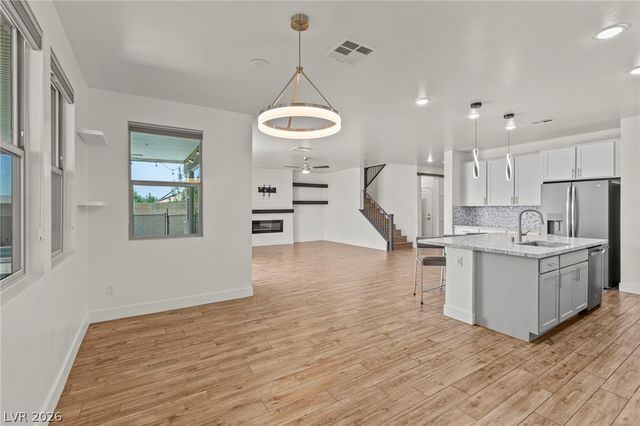 8320 Carabiner Court, Las Vegas, NV 89166